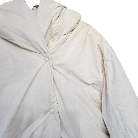Free People Women's Cozy Cloud Puffer Jacket Ivory Size Small - Picture 5 of 11